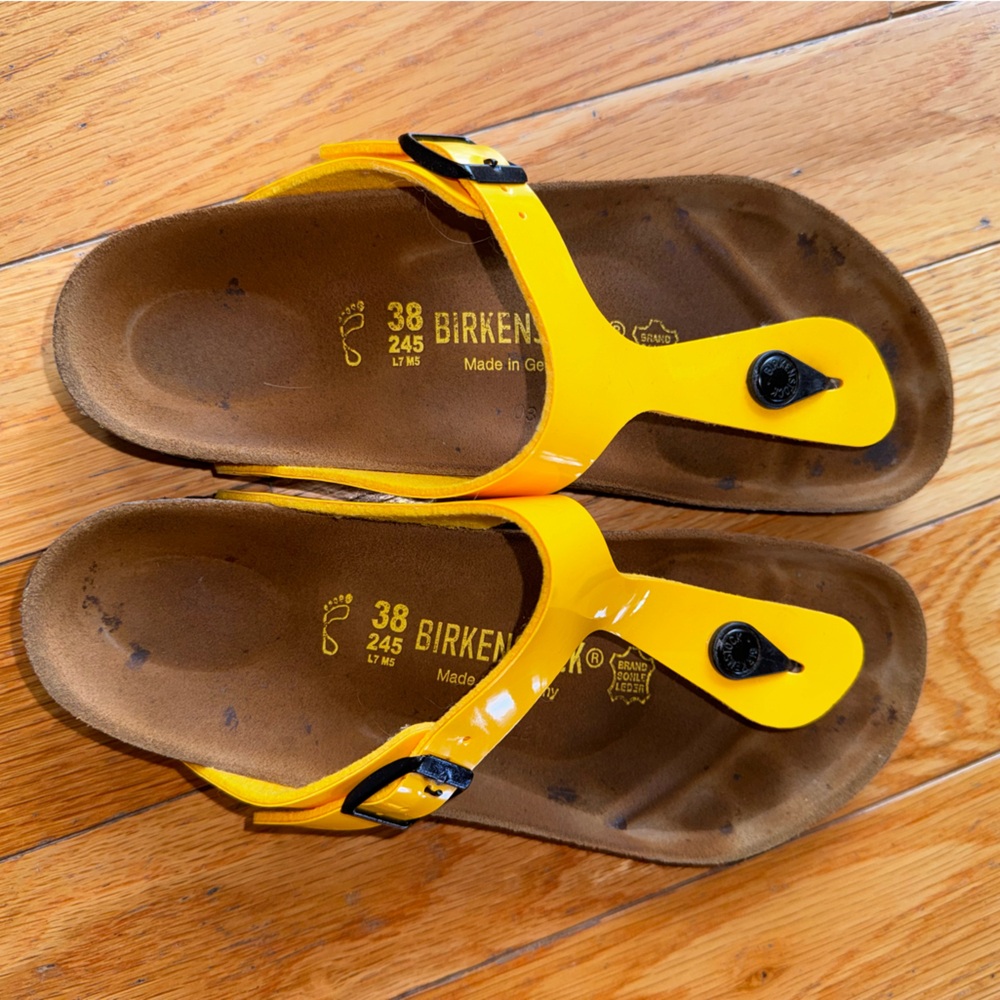Yellow Gizeh Birkenstocks